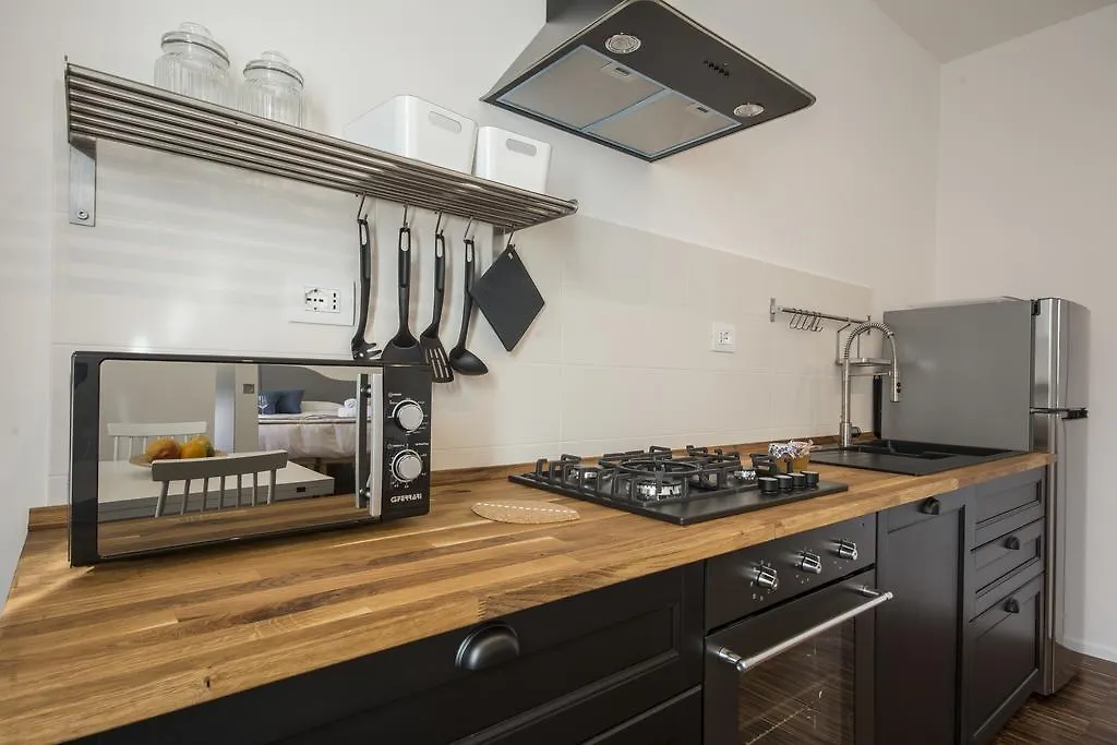 La Coroncina Lodging Sienne 2*,